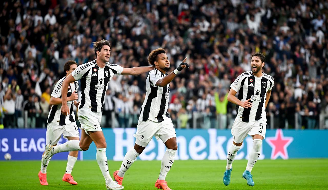 UCL _ JUVENTUS - PSV EINDHOVEN zwdfnioyi05jf6hvpsof.jpg