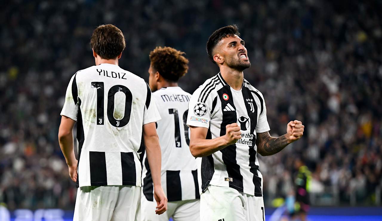 UCL _ JUVENTUS - PSV EINDHOVEN txoz6azazhopjvp60r9v.jpg